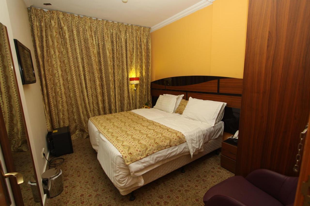 Al Saraya Ajyad Hotel Mekka Eksteriør billede